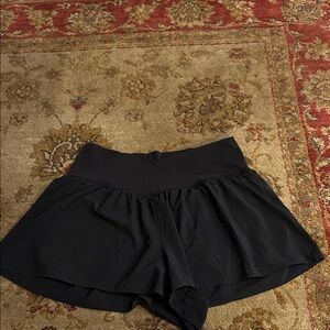 Aerie Black Flowy Skorts